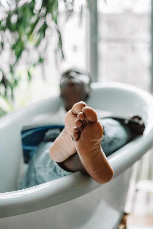 How to Plan a Restful Day Off at Home for Maximum Relaxation